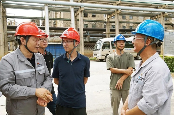 开远市市级辅导澥凌云一行赴解化化工发展安全出产专项调研