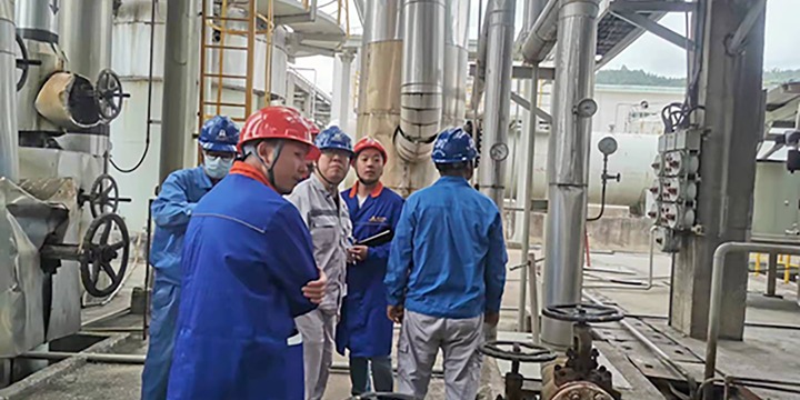 云南省第二次沉大危险源州级交叉查抄督导组一行到解化化工发展专项查抄