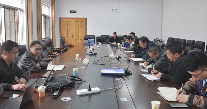 云煤（KU酷游官网）集团驻曲靖放哨组赴陆东煤矿公司发展4月份安全督导放哨