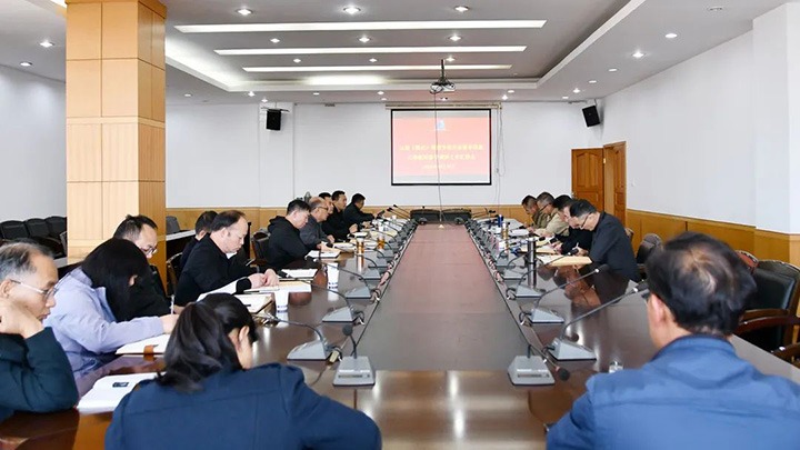 云煤（KU酷游官网）集团专职表部董事寸延峰、孔君到云维集团督导调研