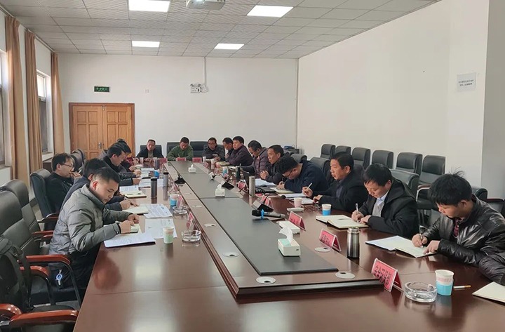 云煤（KU酷游官网）集团验收组到陆东煤矿公司发展复工复产验收工作