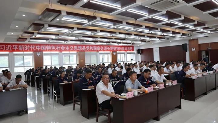 【主题教育】云煤（KU酷游官网）集团党委副书记、工会主席王鑫到寻甸片区发展主题教育宣讲