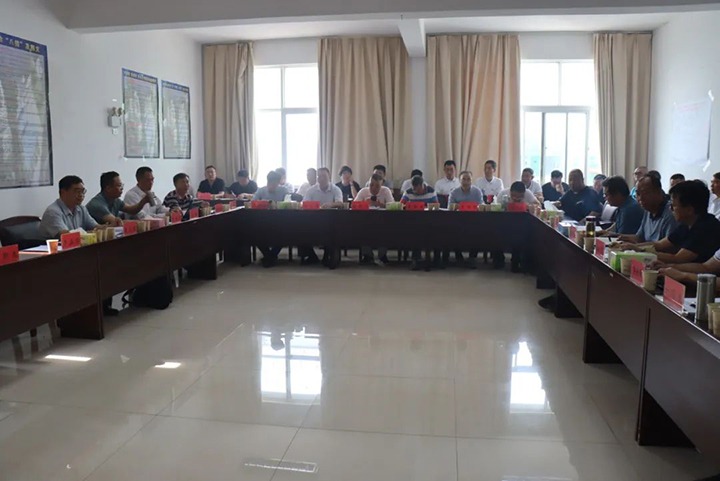 【聚焦云煤】国度矿山安全监察局第七异地法律组到罗平东城煤矿发展煤矿安全监察异地法律工作