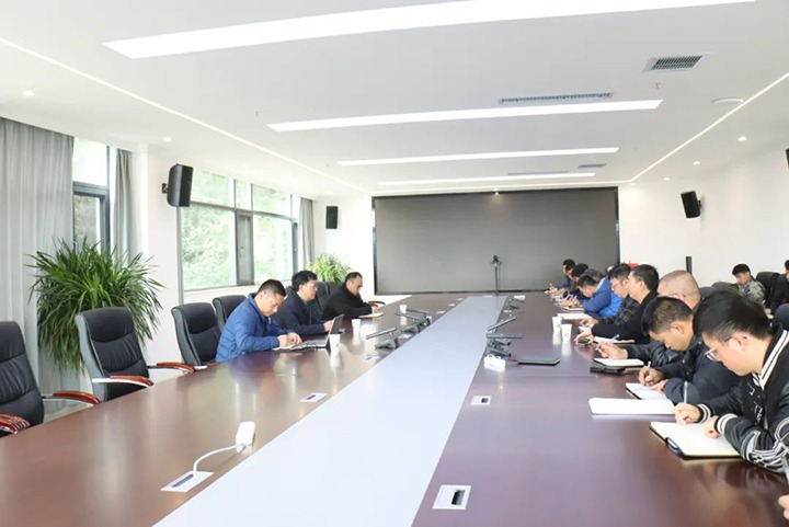 【聚焦云煤】云煤（KU酷游官网）集团党委委员、副总经理、总工程师施从伟到金城煤矿发展技术攻关领导工作